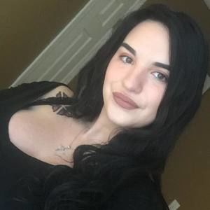 Meet your Posher, Erika